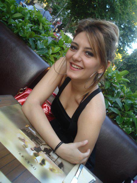 316322_240815615969524_1033571291_n